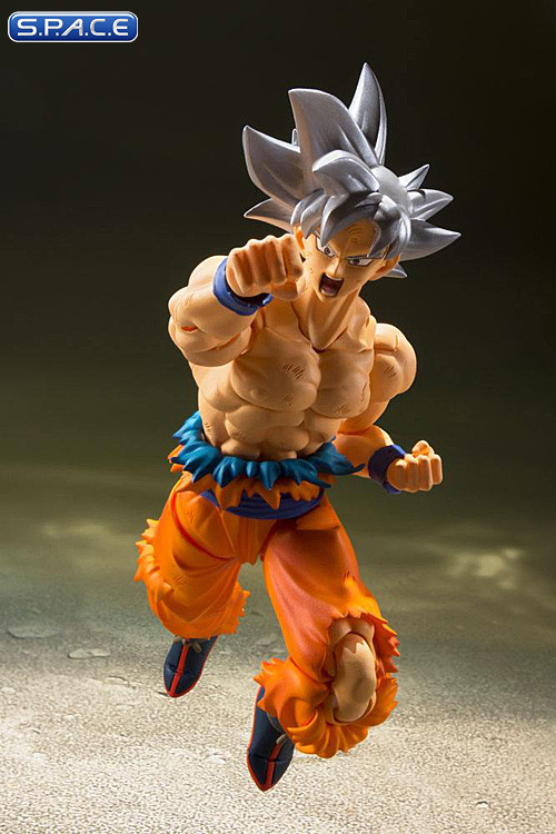 S H Figuarts Son Goku Ultra Instinct Dragon Ball Super