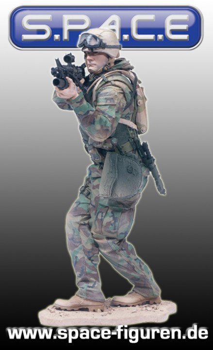 Army Paratrooper (Military Serie 2)