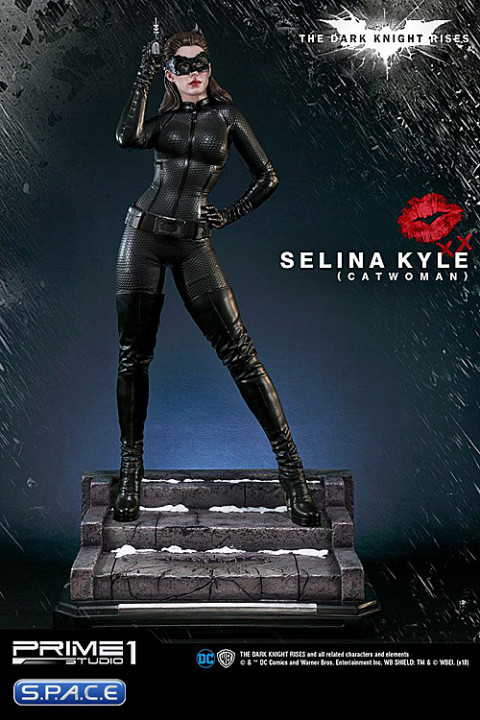 1/3 Scale Selina Kyle / Catwoman Museum Masterline Statue (Batman