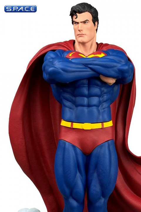 superman ascendant statue