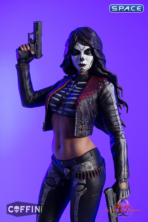 La Muerta Vengeance Statue