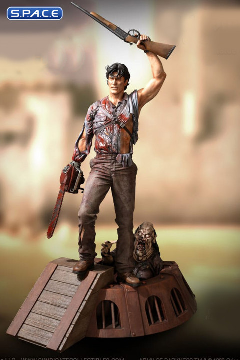 Ash Williams Statue (Army of Darkness)