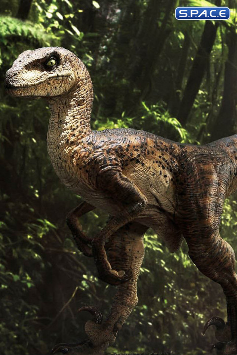 1/10 Scale Velociraptor Prime Collectible Figures Statue - closed Mouth Version (Jurassic Park)