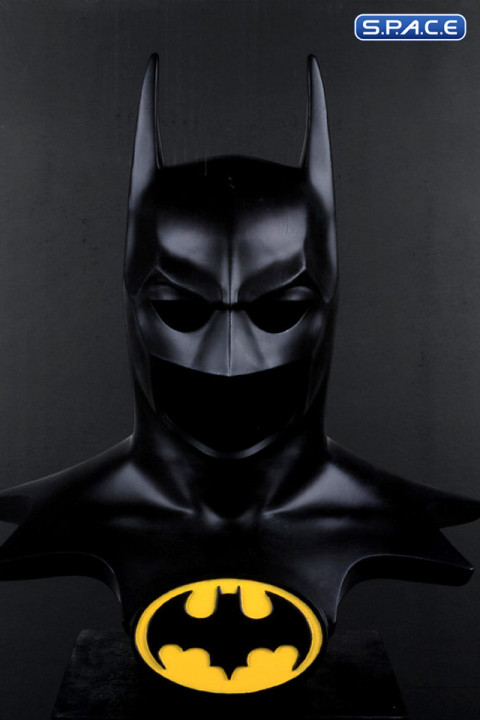 1:1 Batman Cowl Life-Size Replica (Batman)