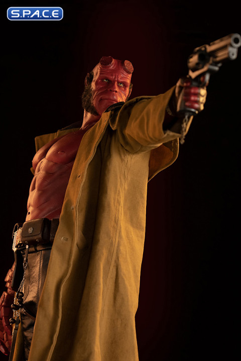 1/3 Scale Hellboy Maquette (Hellboy II: The Golden Army)