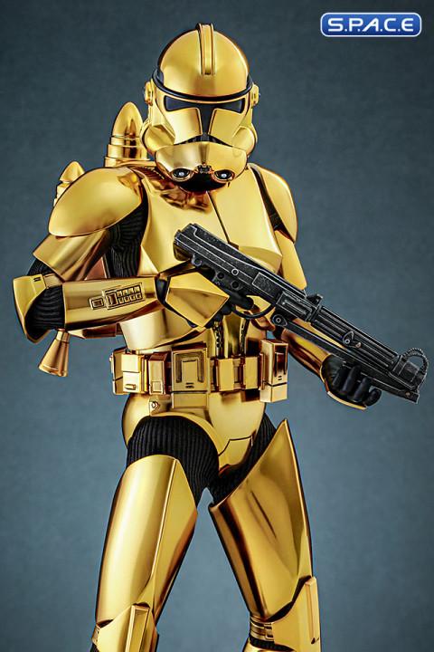 1/6 Scale Clone Trooper Movie Masterpiece MMS735 - Gold Chrome Version (Star Wars)