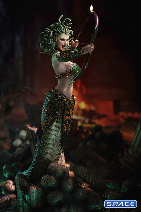 1/12 Scale Green Medusa - Snake Tail Version