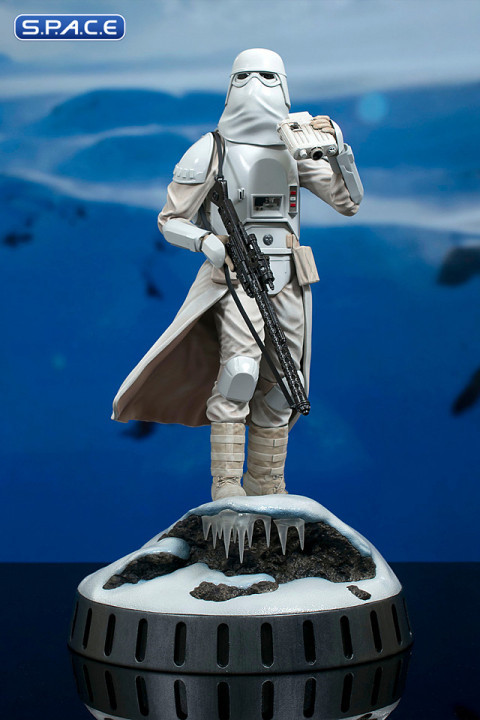 Snowtrooper Milestones Statue (Star Wars)