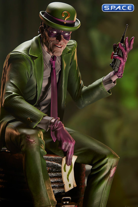 Riddler Premium Format Figure (DC Comics)