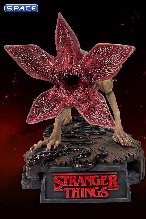 Demodog Statue (Stranger Things)