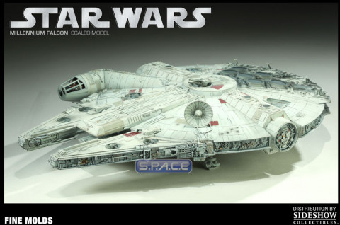 Sideshow store millennium falcon