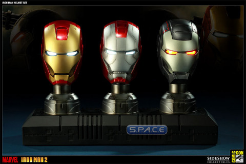 Iron Man Helmet Set SDCC 2011 Exclusive Iron Man 2