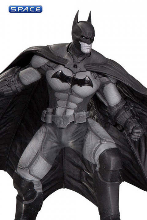 Batman Black and White Statue (Batman Arkham Origins)