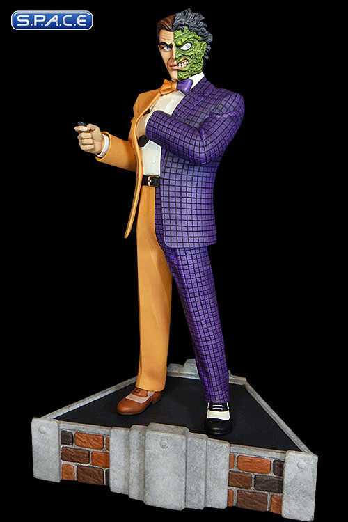 Two Face Maquette Batman Classic Collection 6992