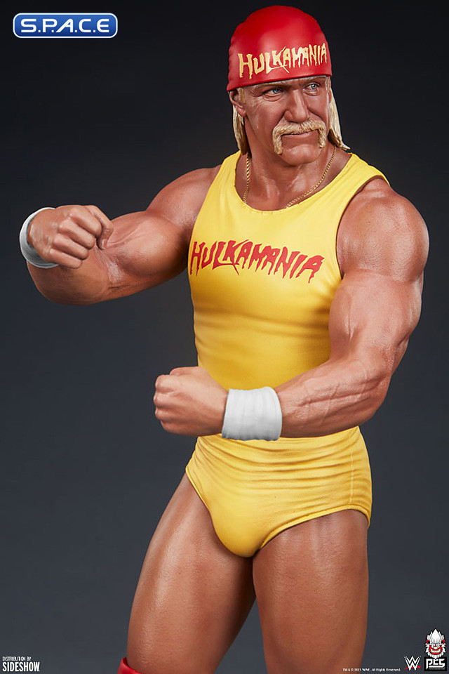 Scale Hulk Hogan Hulkamania Statue Wwe