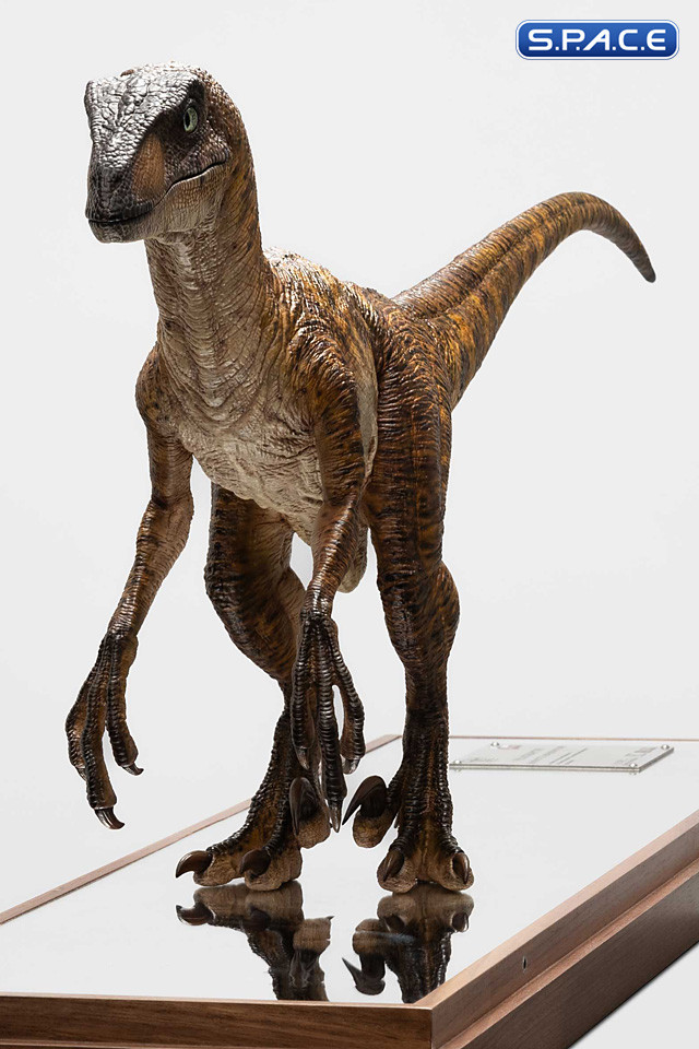 Clever Girl Velociraptor Maquette Jurassic Park 8436