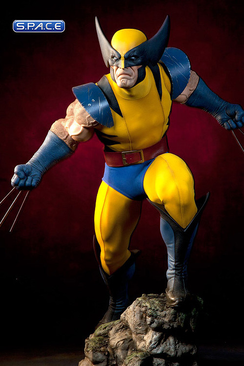 1:2 Wolverine Legendary Scale Figure (Marvel)