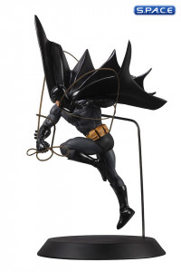 Batman Designer Series Statue by Dan Mora (DC Comics)