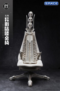 1/6 Scale Alien Skull Chair - Luxury Version