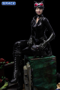 1/10 Scale Catwoman Gotham City Sirens Deluxe Art Scale Statue (DC Comics)