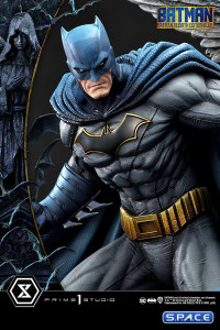 1/4 Scale Batman Rebirth Ultimate Premium Masterline Statue - blue Version (DC Comics)