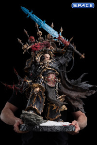 Abaddon the Despoiler Statue (Warhammer 40K)