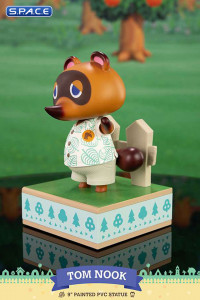 Tom Nook PVC Statue (Animal Crossing: New Horizons)