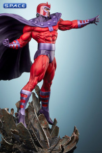 Magneto Master of Magnetism Premium Format Figure (Marvel)