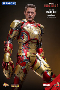 1/6 Scale Iron Man Mark XLII 2.0 Deluxe Version Movie Masterpiece MMS759D66 (Iron Man 3)