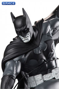 Batman Statue by Inhyuk Lee (Batman Black and White)