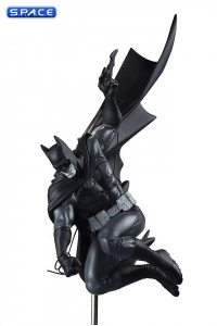 Batman Statue by Inhyuk Lee (Batman Black and White)