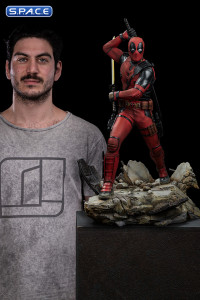 1/4 Scale Deadpool Legacy Replica Statue (Deadpool & Wolverine)