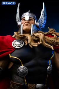 1/4 Scale Thor Unleashed Legacy Replica Statue (Marvel)