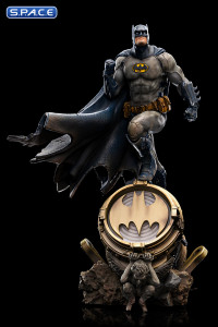 1/10 Scale Batman on Bat-Signal Art Scale Statue - 2023 Event Exclusive (DC Comics)