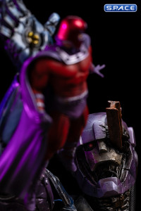 1/10 Scale Magneto vs. Sentinel Deluxe Art Scale Statue - 2023 Event Exclusive (Marvel)