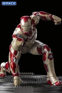 1/10 Scale Iron Man Mark 42 Art Scale Statue - 2023 Event Exclusive (Marvel)