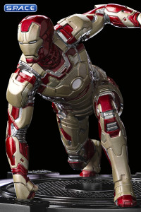 1/10 Scale Iron Man Mark 42 Art Scale Statue - 2023 Event Exclusive (Marvel)