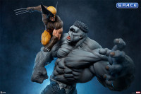 Grey Hulk vs. Wolverine Maquette (Marvel)