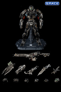 Lockdown DLX Scale Collectible Figure (Transformers: Age of Extinction)