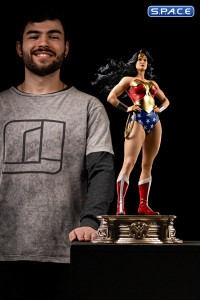 1/4 Scale Wonder Woman from DC Trinity Legacy Replica Statue (DC Comics)