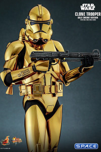 1/6 Scale Clone Trooper Movie Masterpiece MMS735 - Gold Chrome Version (Star Wars)