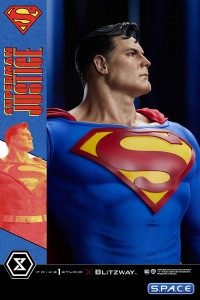 1/4 Scale Superman Premium Masterline Statue (DC Comics)