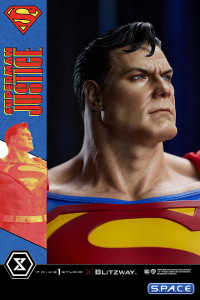 1/4 Scale Superman Premium Masterline Statue (DC Comics)