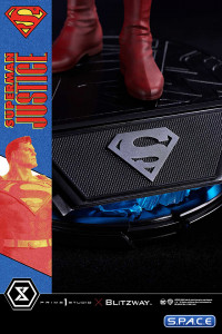 1/4 Scale Superman Premium Masterline Statue (DC Comics)