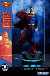 1/4 Scale Superman Premium Masterline Statue (DC Comics)