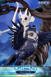 Ori & Ku Statue - Night Variation (Ori and the Will of the Wisps)