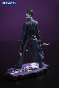 The Joker Purple Craze Statue by Gabriele DellOtto (DC Comics)