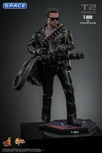 1/6 Scale T-800 2.0 Movie Masterpiece MMS795 (Terminator 2)