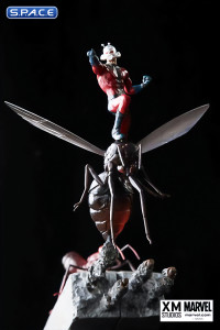 Ant-Man Statue (Marvel)