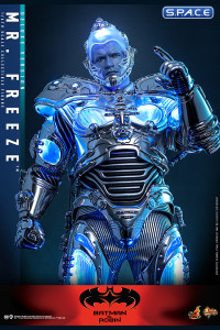 1/6 Scale Mr. Freeze Deluxe Version Movie Masterpiece MMS800 (Batman & Robin)